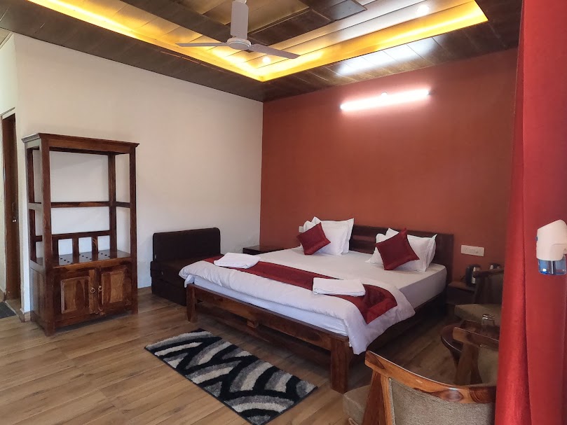 BEST LUXURY HOTEL IN BARKOT -HOME - The Monkey Tail resort